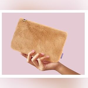 🚩November 2025 Faux Fur Ipsy Glam Bag